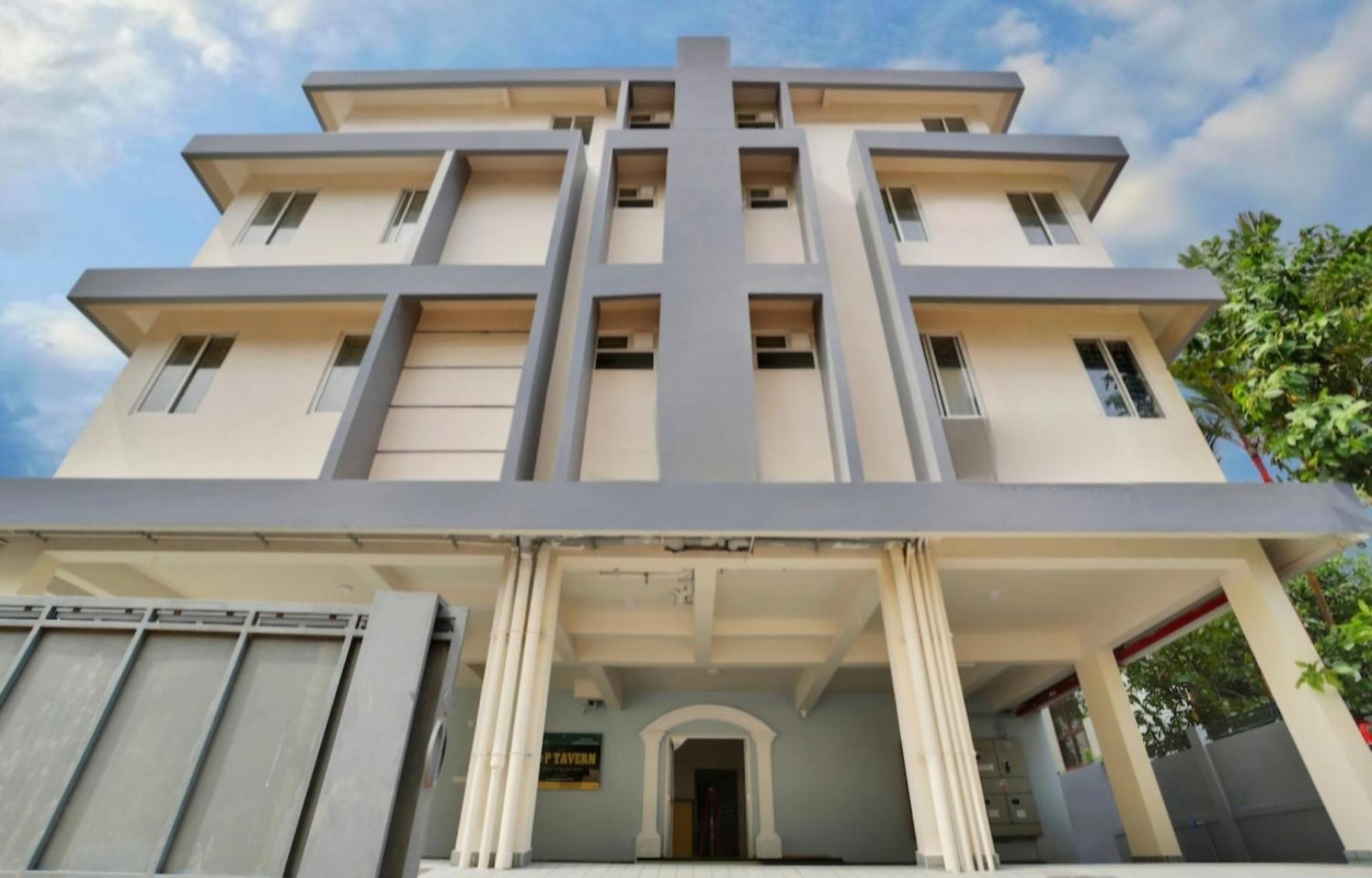 Luxe Vue Appartment Thiruvananthapuram Buitenkant foto